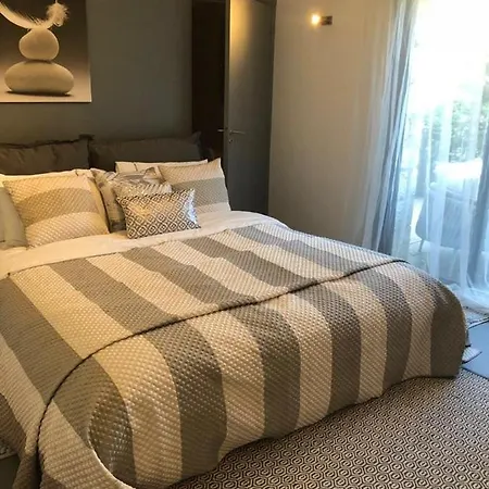 Ref Moga - Palmes D'or Properties *
